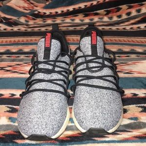 Puma NRGY star running shoes